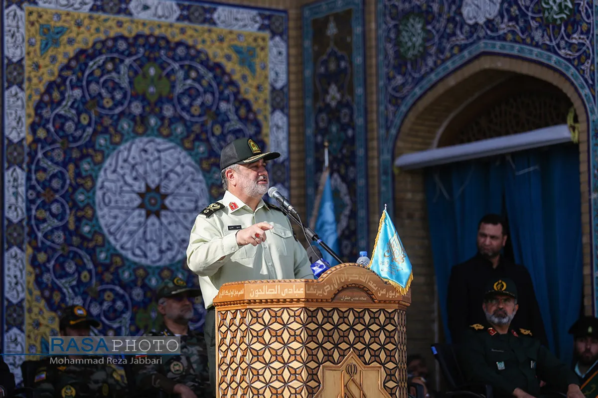 &laquo;عهد سربازی&raquo; نیرو&zwnj;های مسلح با امام زمان (عج) در جمکران&lrm;&lrm;