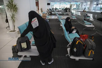مراسم بدرقه اولین کاروان حجاج تمتع ۹۸&lrm;