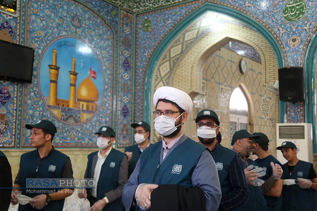 توزیع اقلام حمایتی به خانواده&zwnj;های نیازمند توسط گروه جهادی امام رضایی&zwnj;ها