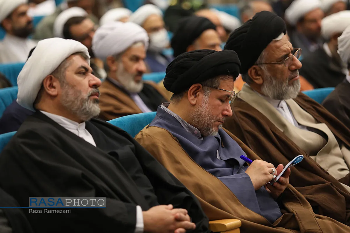 دومین همایش شورا&zwnj;های صلح و سازش در قم