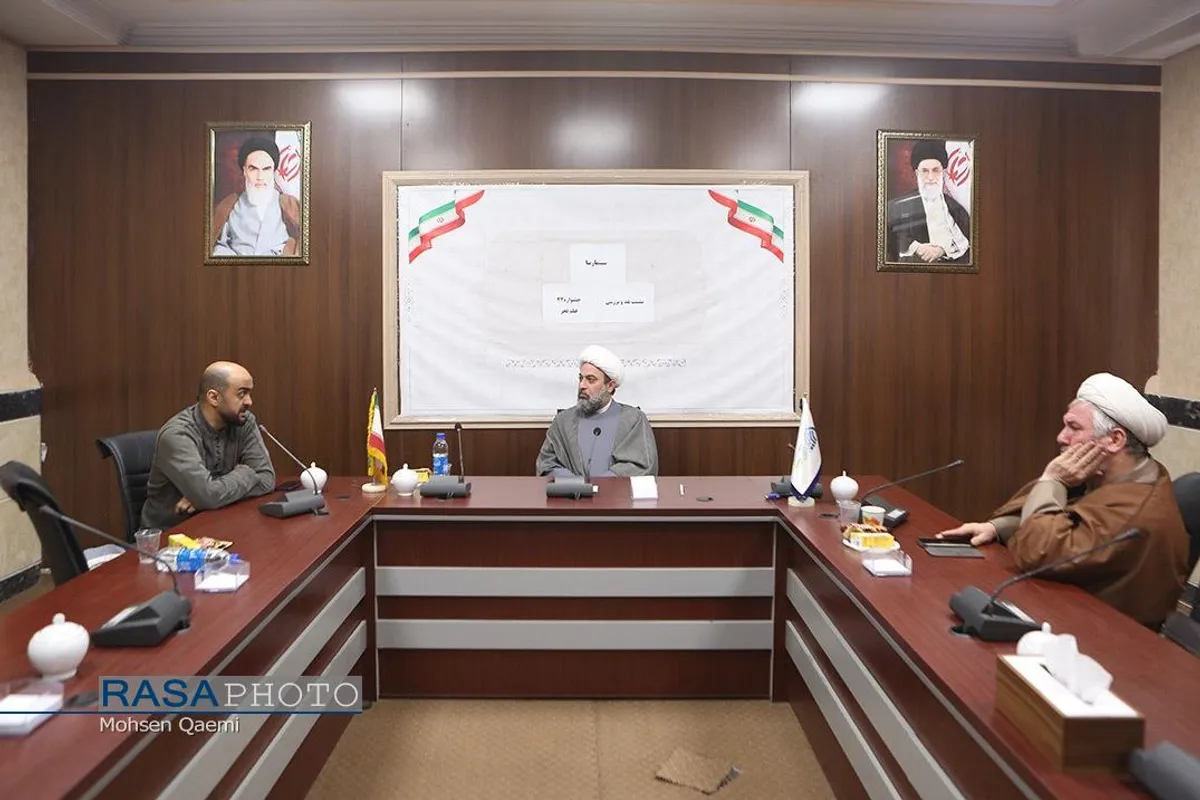 نشست نقد و بررسی جشنواره چهل و دوم فیلم فجر