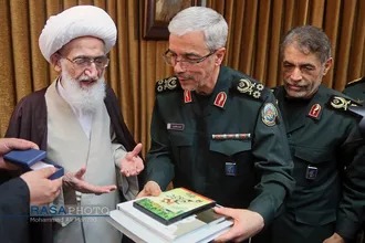 سفر سردار باقری رئیس ستاد کل نیرو&zwnj;های مسلح به قم و دیدار با مراجع تقلید