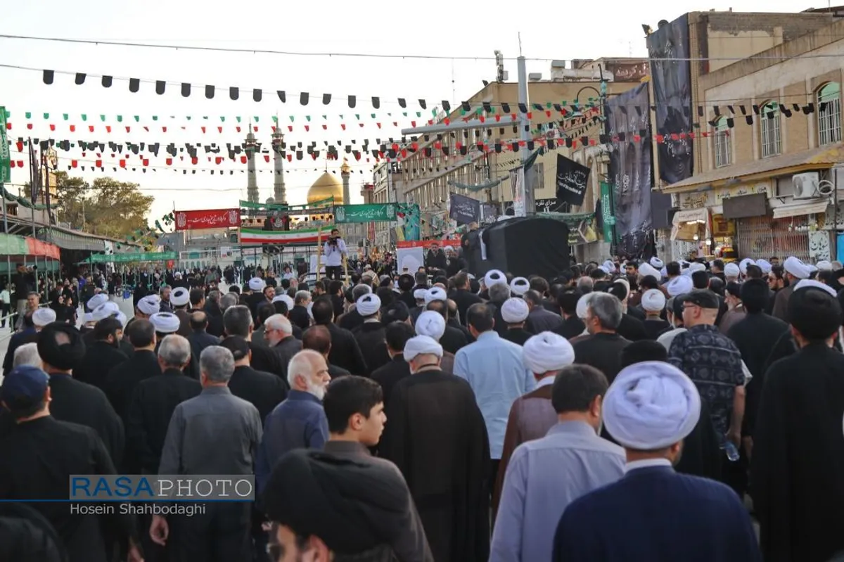 تشییع پیکر آیت&zwnj; الله نعیم آبادی در قم