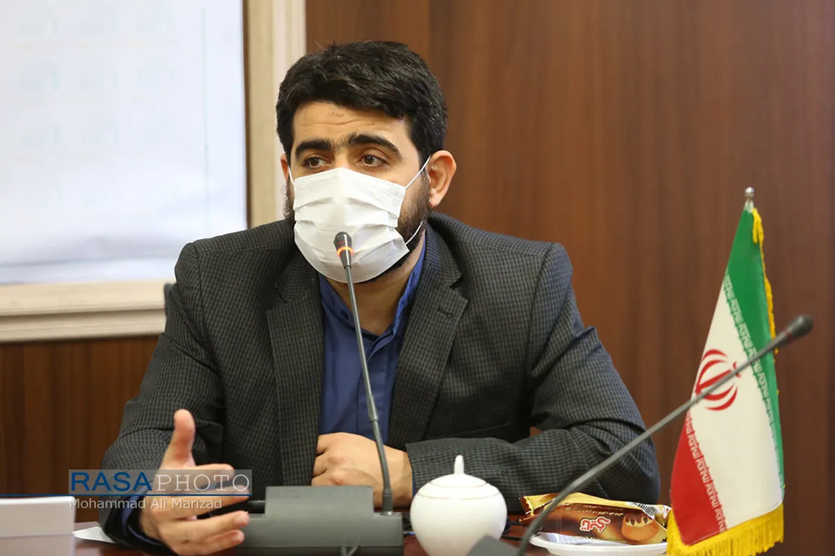 نشست هم اندیشی جمعی از طلاب با موضوع "نقش حوزه در انتخابات ۱۴۰۰"