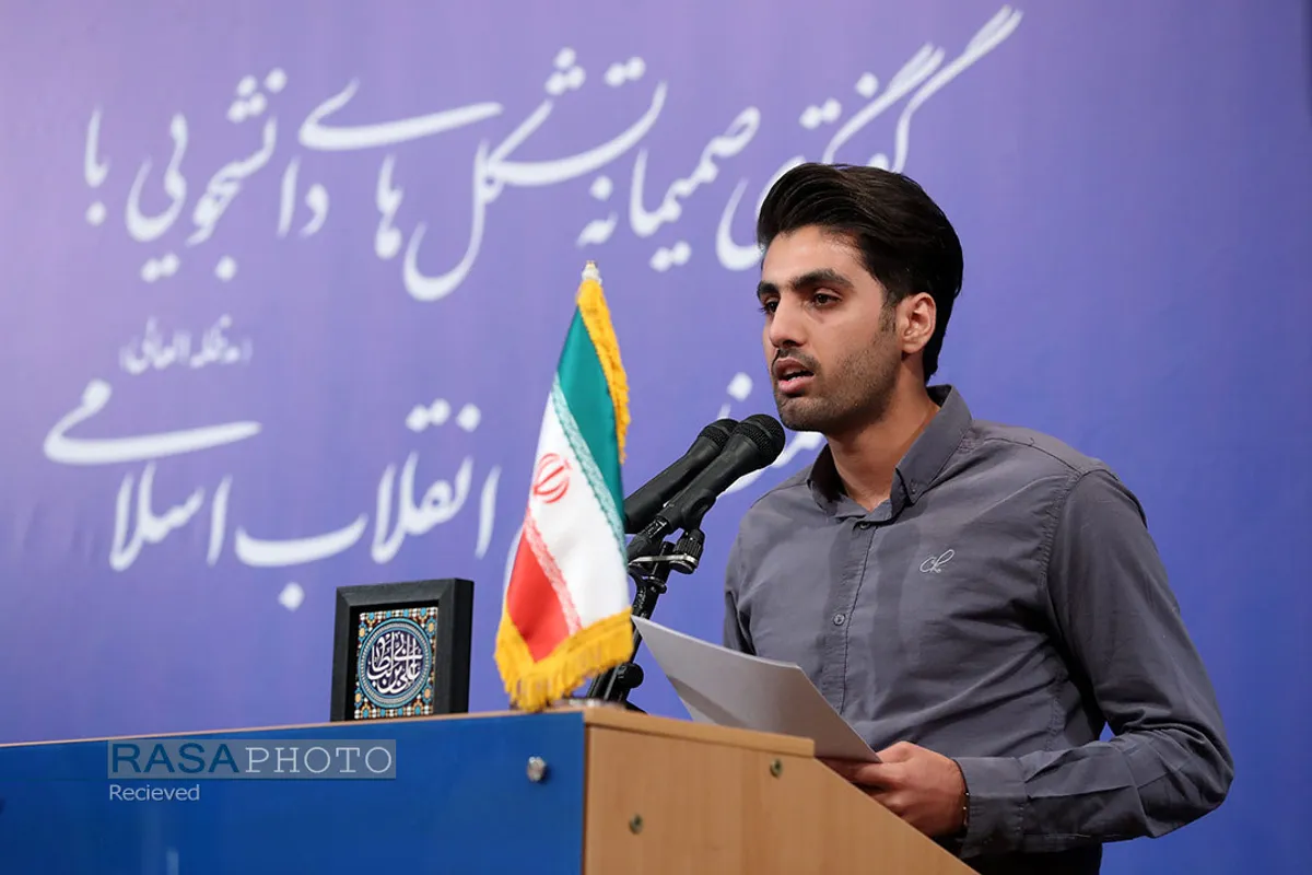 ارتباط تصویری نمایندگان تشکل&zwnj;های دانشجویی با مقام معظم رهبری