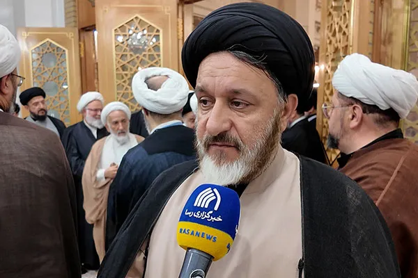 منظومه فکری رهبر شهید انقلاب در ارتقای جایگاه حوزه علمیه بکارگیری شود