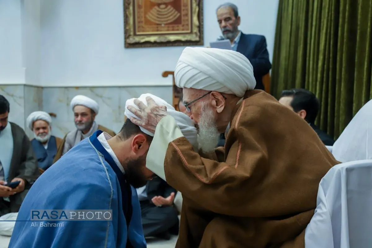 جشن روز نیمه شعبان و عمامه&zwnj;&zwnj;گذاری طلاب