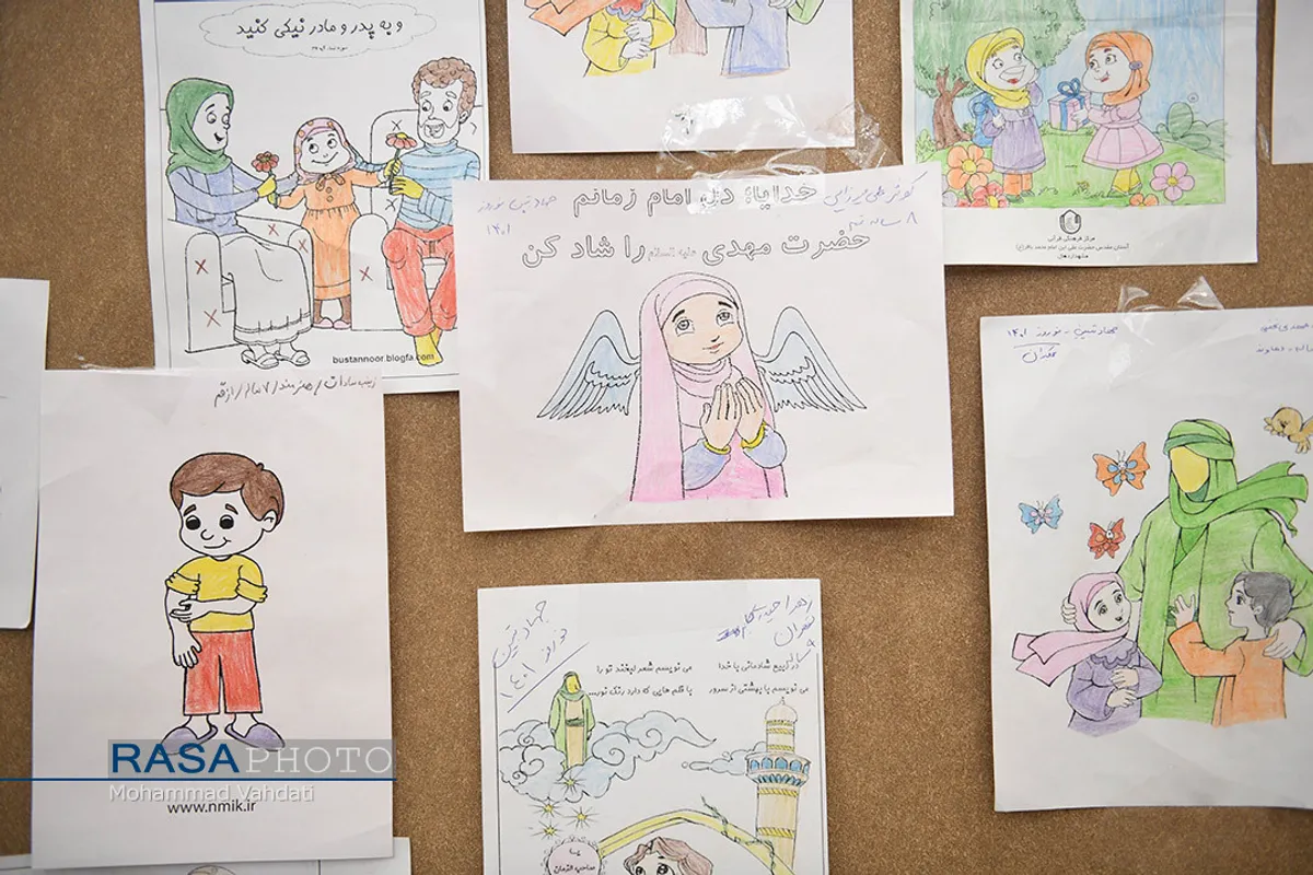 نمایشگاه تخصصی "فصلی برای جهاد تبیین"