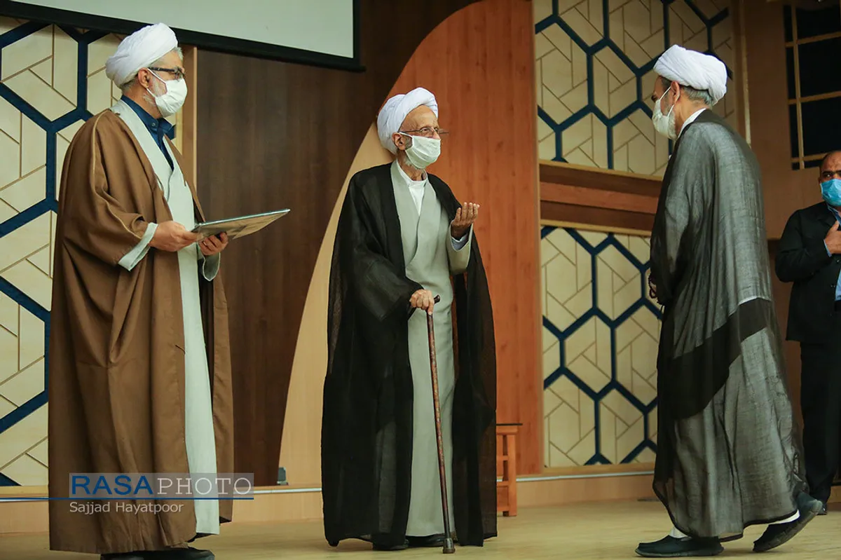 تصاویری از علامه آیت الله مصباح یزدی