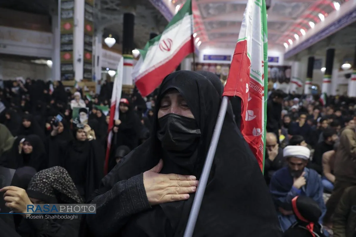 مراسم وداع با پیکر ۸ شهید حملات آمریکایی صهیونیستی اخیر به شهر مقدس قم