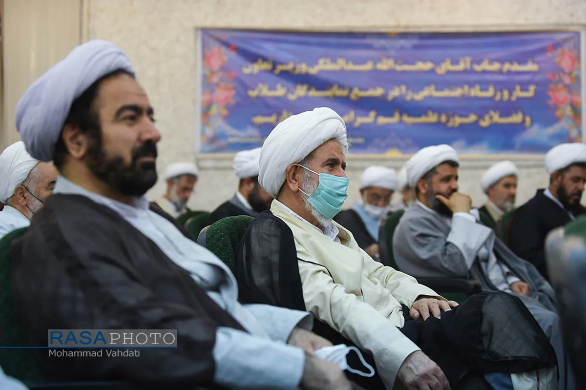 جلسه تبیین سیاست&zwnj;های اقتصادی دولت در شرایط کنونی