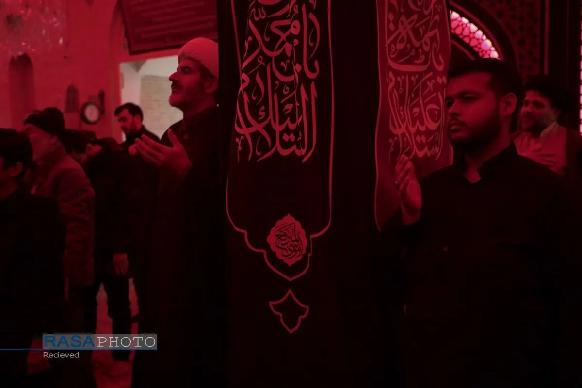عزاداری شب شهادت حضرت امام هادی (علیه&zwnj;السلام) در حرم امامزاده موسی مبرقع قم