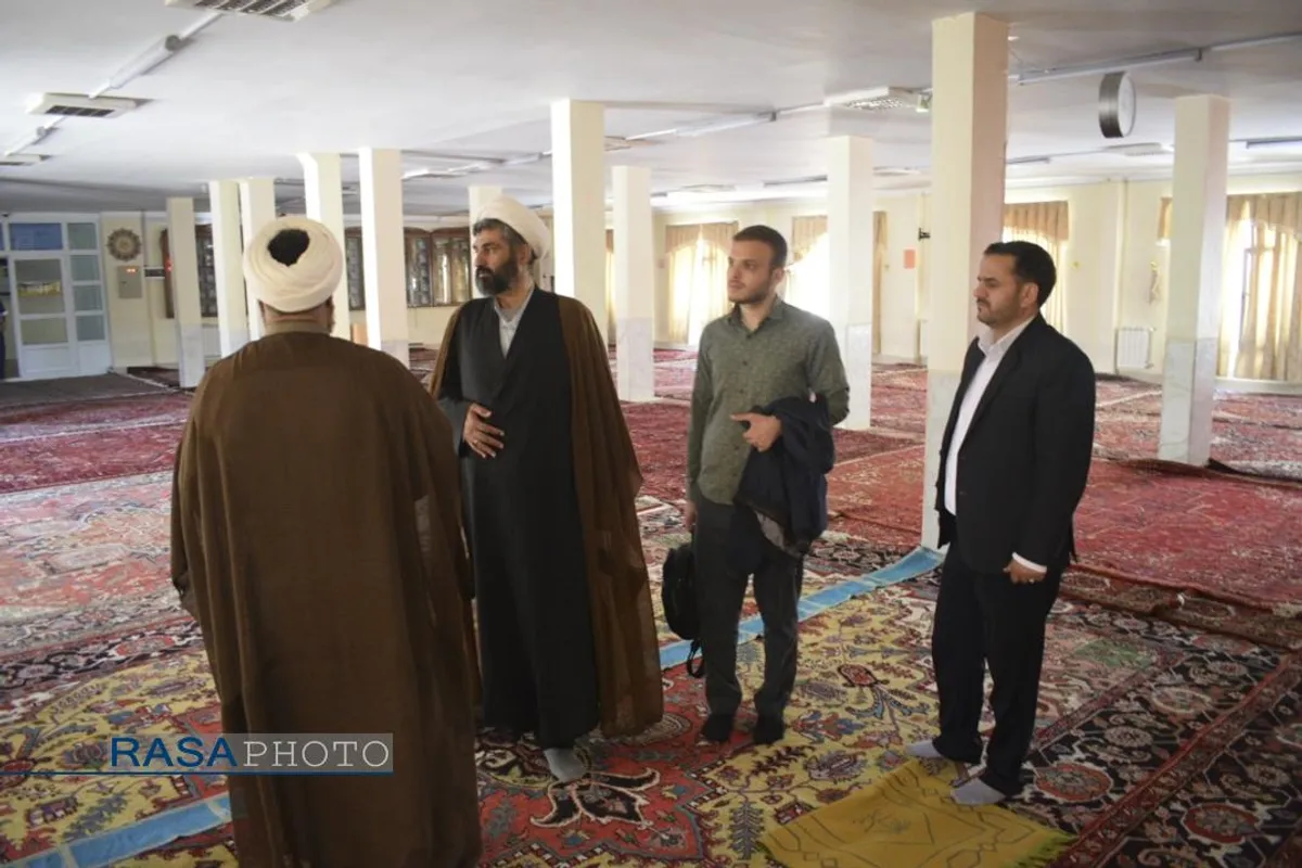 بازدید مدیرعامل خبرگزاری رسا از حوزه علمیه حضرت ولی&zwnj;عصر (عجل&zwnj;الله&zwnj;تعالی&zwnj;فرجه) تبریز