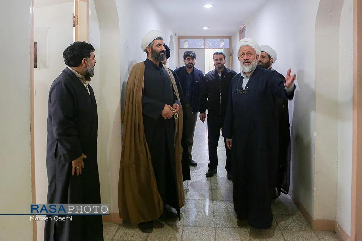 بازدید مدیرعامل و جمعی از اعضای خبرگزاری رسا از مجتمع تبلیغ حوزه علمیه