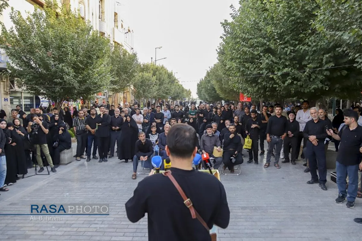 تریبون آزاد مردمی با موضوع  برکات جنگ