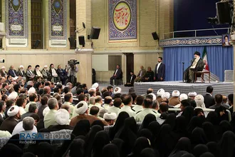 دیدار دست اندرکاران و کارگزاران حج با مقام معظم رهبری