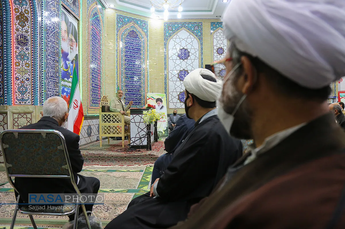 جشن ویژه دهه مبارکه فجر با سخنرانی دکتر علیرضا زاکانی