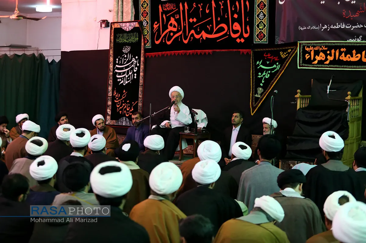 دیدار جمعی از مبلغین با حضرت آیت الله مکارم شیرازی