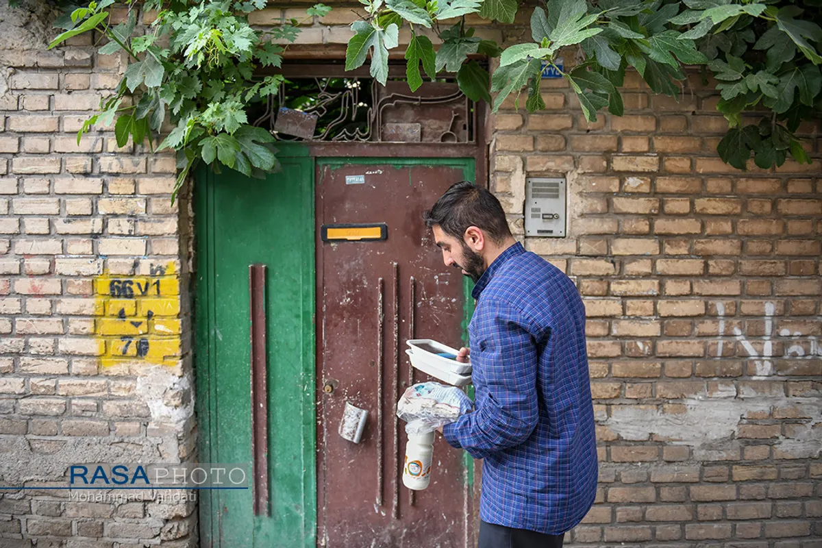 گزارش تصویری | سفره افطاری حضرت صاحب العصر (عج)
