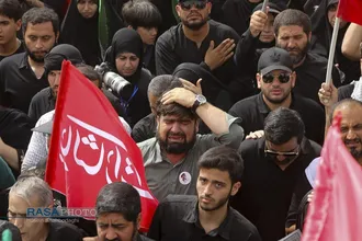 تشییع میلیونی قائد شهید امت در قم