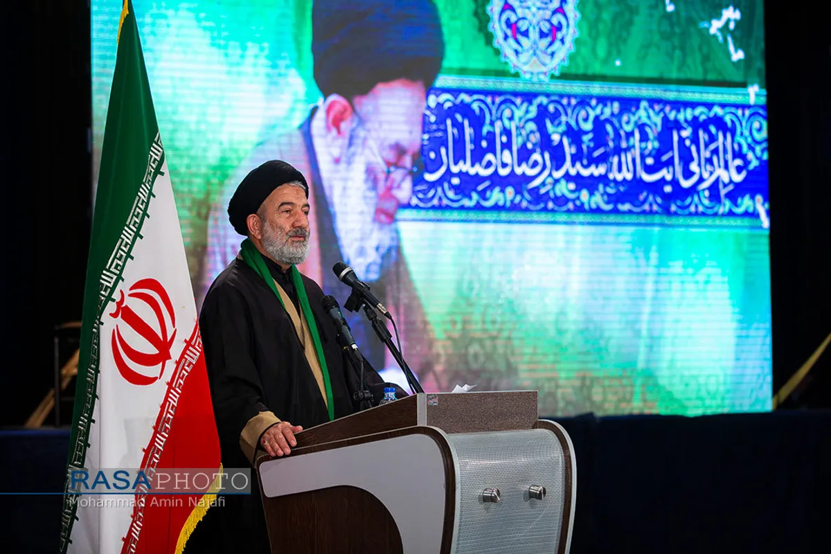 مراسم بزرگداشت مرحوم آیت الله سید رضا فاضلیان&lrm; در همدان