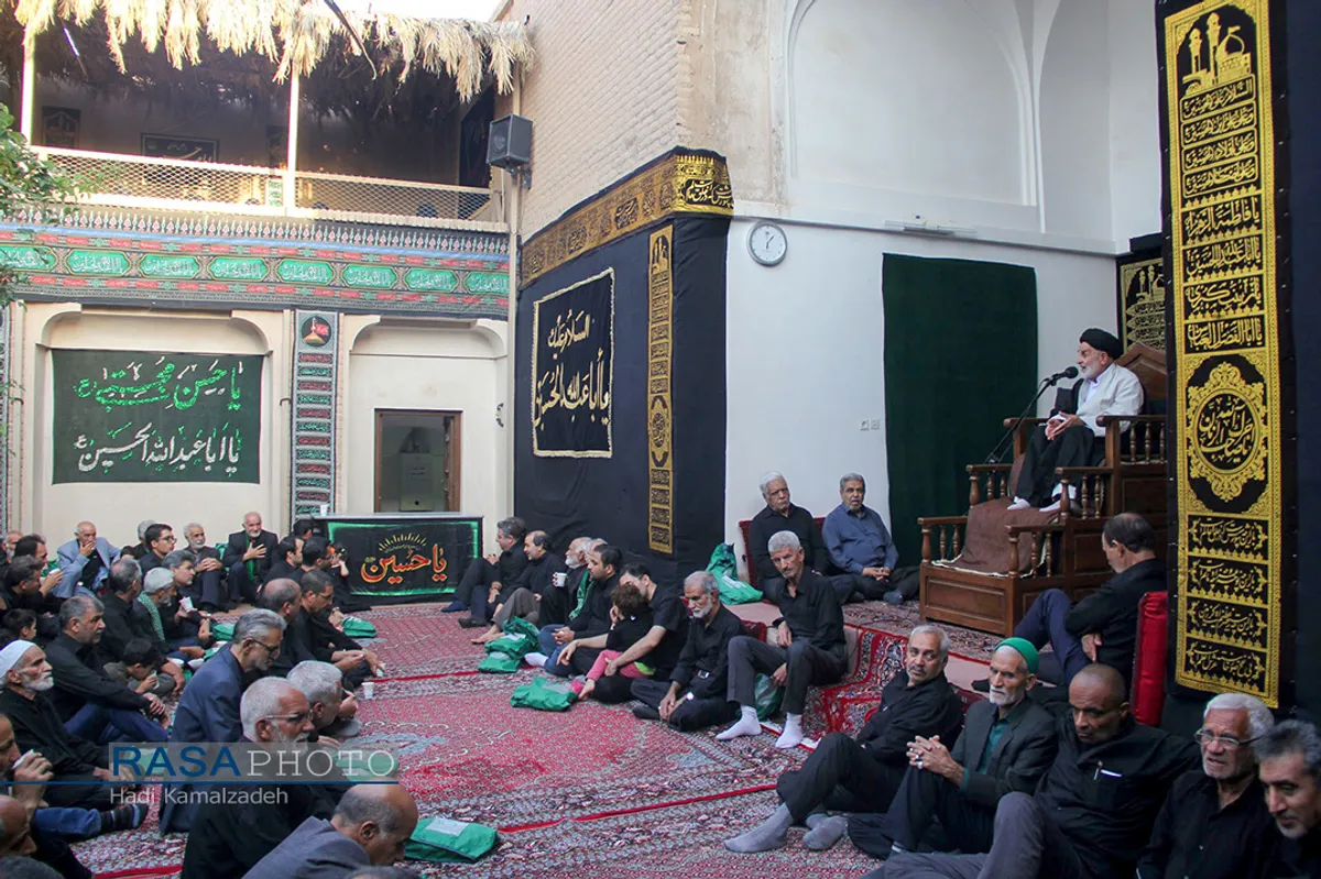 مراسم عزاداری سنتی حسن حسین (ع) در حسینیه گود بیرجند&lrm;