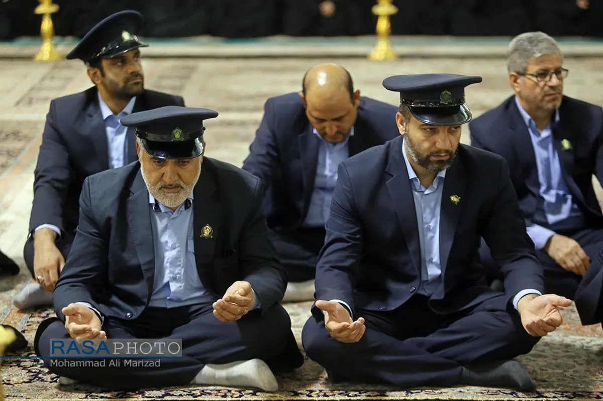 آیین معنوی خطبه خوانی و سیاه پوش کردن حرم مطهر حضرت معصومه(س)
