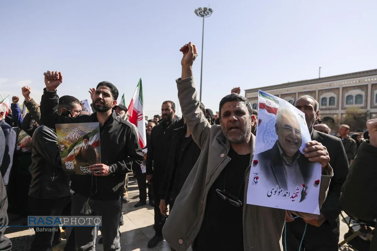 تشییع 13 شهید حملات اخیر دشمن در قم