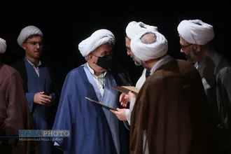 همایش نقش مبلغان در دفاع مقدس&lrm;&lrm;