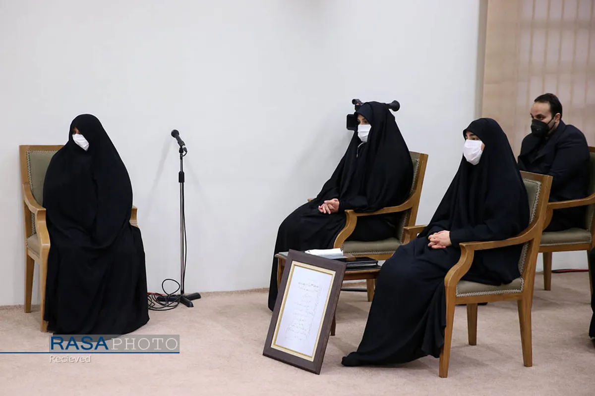 دیدار خانواده شهید سپهبد حاج قاسم سلیمانی با مقام معظم رهبری