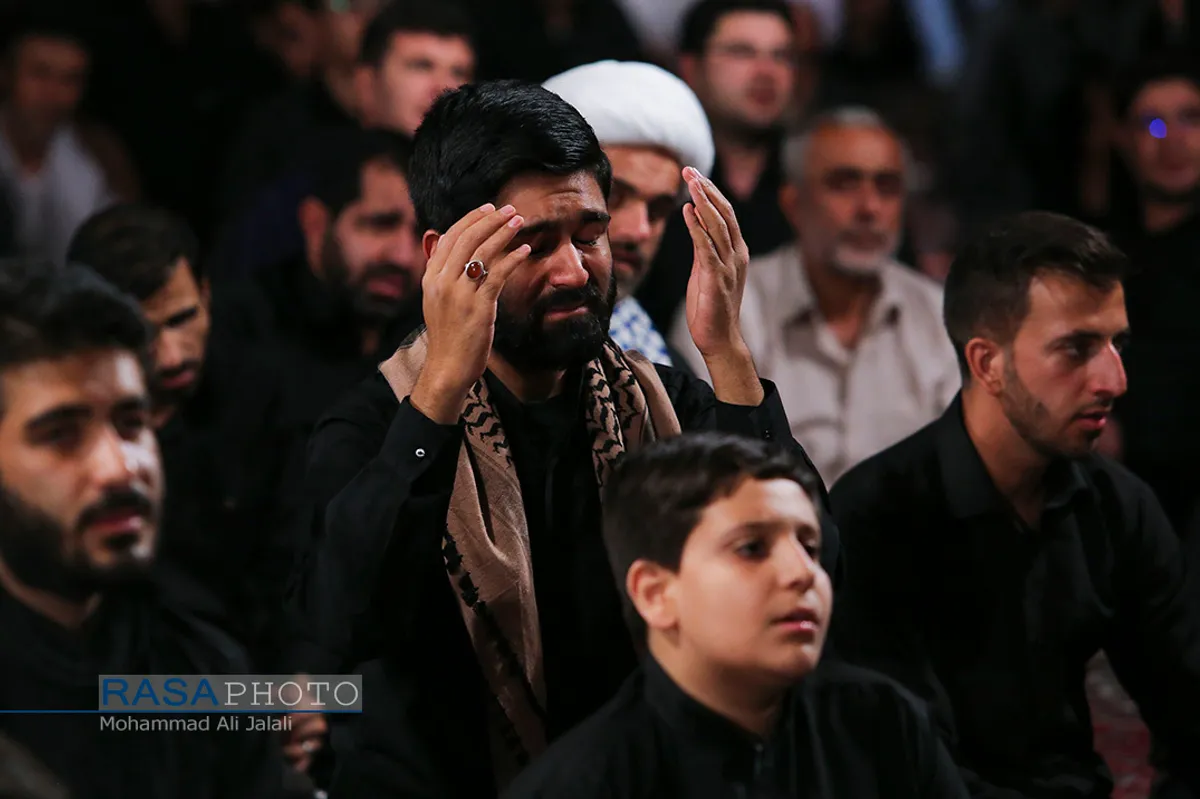 مراسم سوگواری حضرت اباعبدالله&zwnj;الحسین(ع) در هیئت ثارالله قم&lrm;