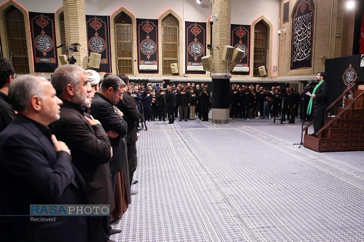 دومین شب مراسم عزاداری حضرت اباعبدالله الحسین (علیه&zwnj;السلام) با حضور رهبر انقلاب