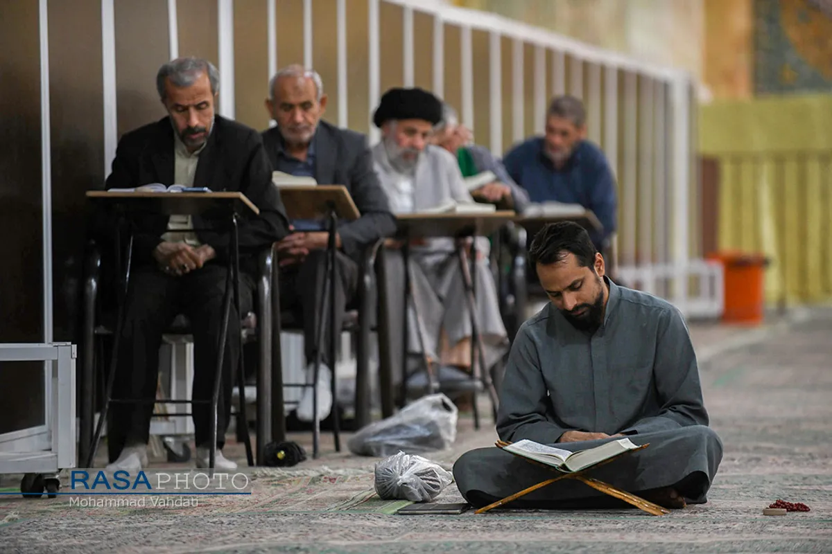 مراسم مناجات خوانی شب&zwnj;های ماه مبارک رمضان در مسجد امام حسن عسکری (ع)