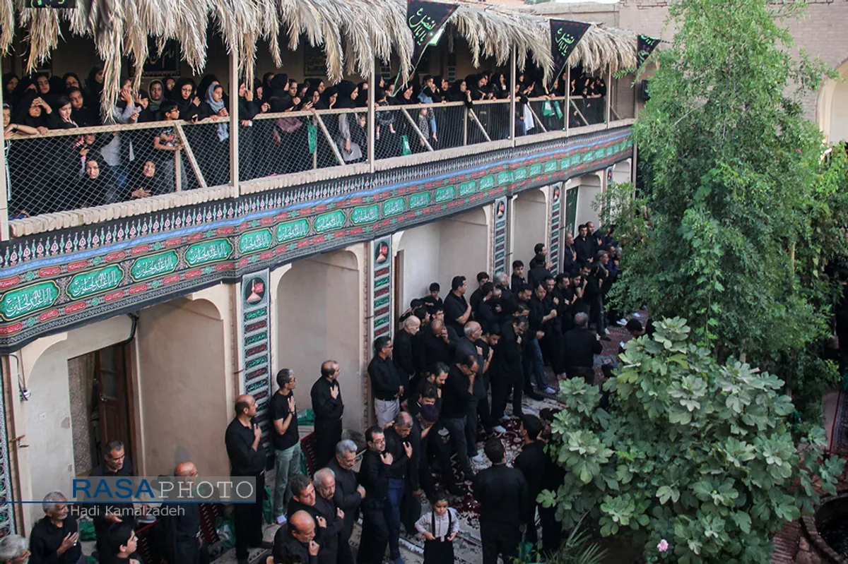 مراسم عزاداری سنتی حسن حسین (ع) در حسینیه گود بیرجند&lrm;