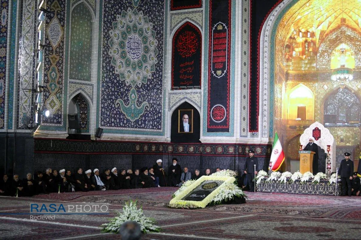 آیین خطبه&zwnj;خوانی شب شهادت امام رضا (ع) در حرم مطهر رضوی