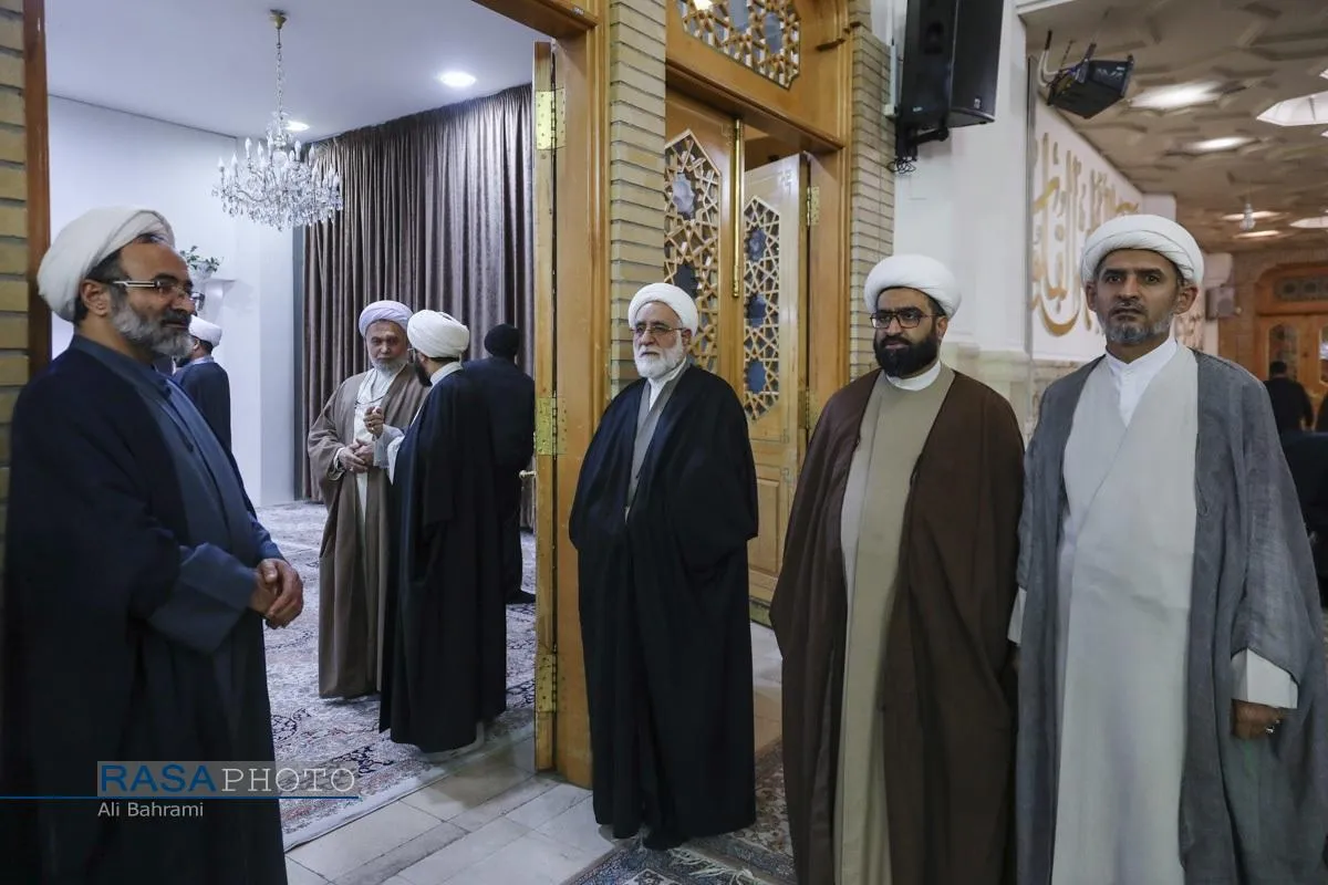 بزرگداشت شهدای فتنه اخیر آمریکایی صهیونیستی در قم