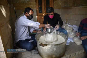 لبیک طلاب حوزه علمیه منصوریه شیراز&lrm; به فرمان مقام معظم رهبری