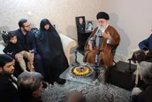 روایت حضور رهبر انقلاب اسلامی در منزل سردار شهید همدانی