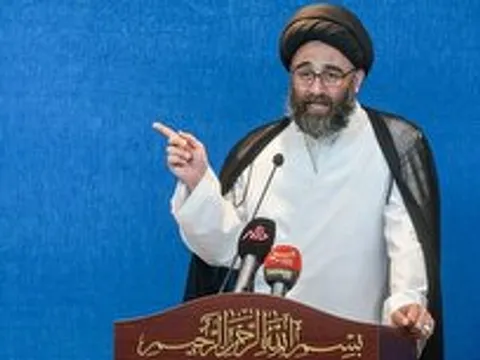 زبان فارسی «حافظه جمعی» و «شناسنامه نامرئی» ملت است