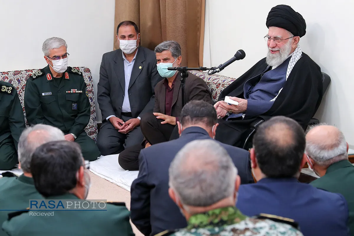 دیدار جمعی از فرماندهان ارشد نیرو&zwnj;های مسلح با فرمانده کل قوا