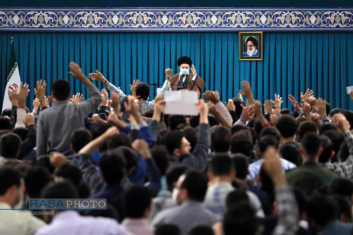 دیدار رمضانی دانشجویان با مقام معظم رهبری