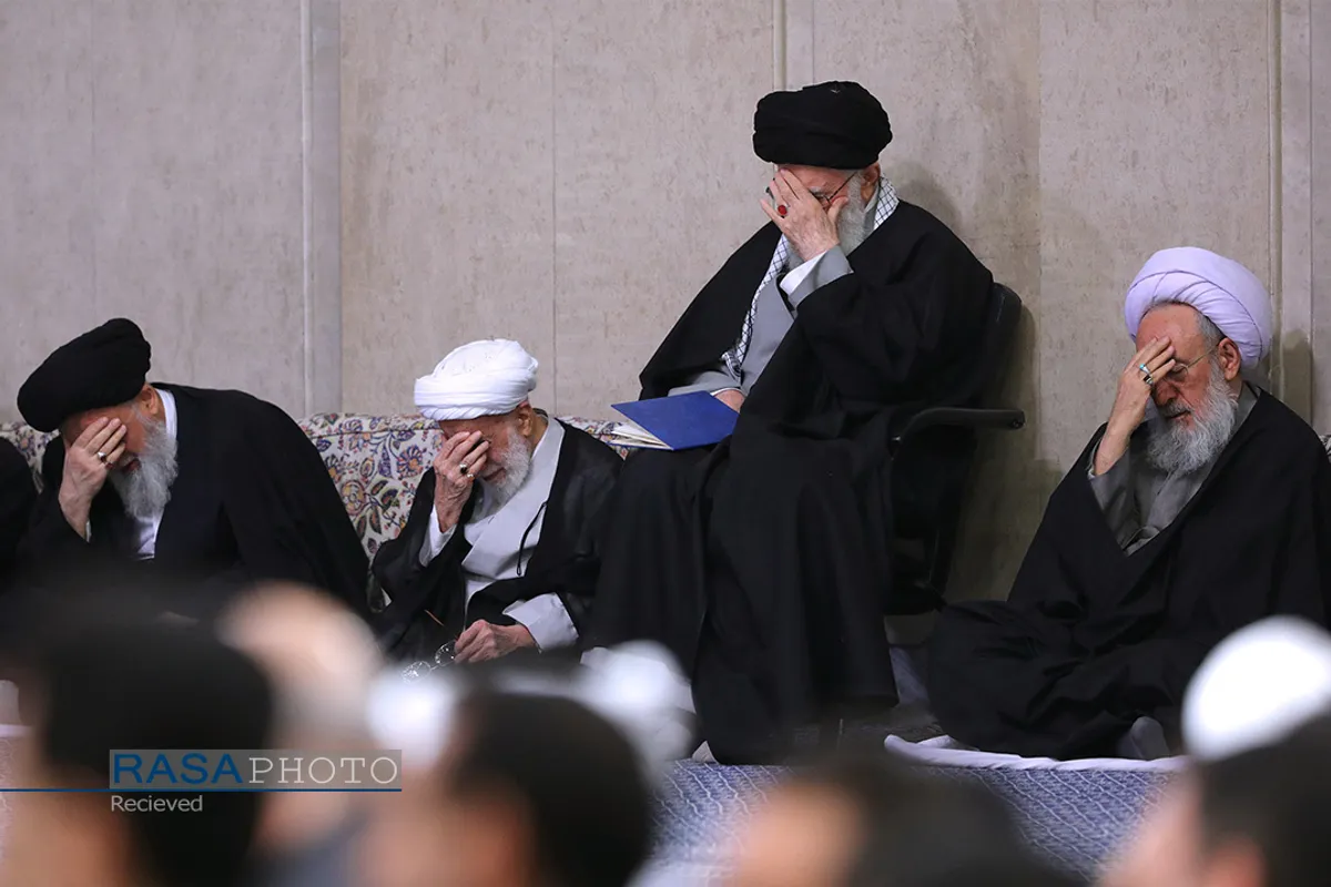 مراسم بزرگداشت آیت&zwnj;الله مؤمن در حسینیه امام خمینی با حضور مقام معظم رهبری