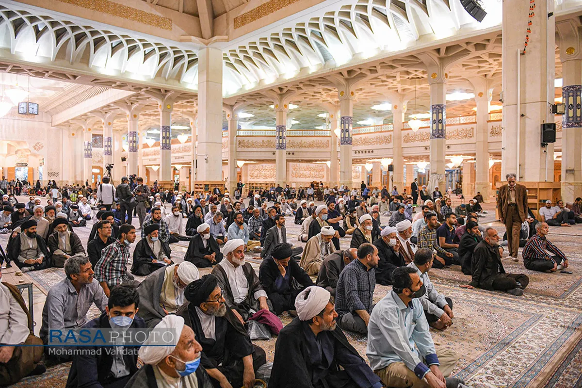 مراسم چهلمین روز ارتحال آیت الله علوی گرگانی