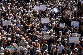 تجمع بزرگ علما، اساتید و طلاب حوزه علمیه قم با عنوان "جهاد بزرگ برای ساختن ایران اسلامی بزرگ"