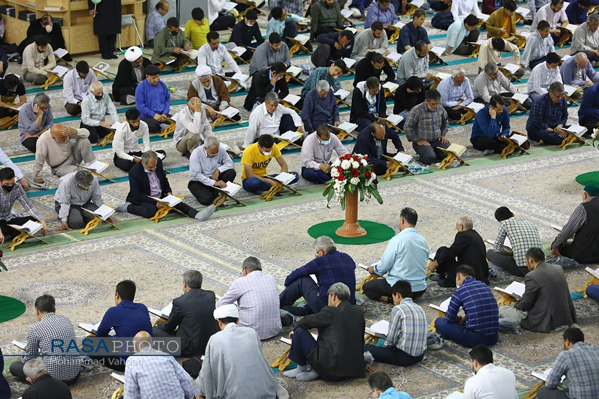 مراسم جزء&zwnj;خوانی قرآن کریم در حرم کریمه اهلبیت (ع)