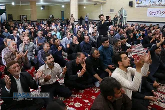 مراسم بزرگداشت روحانی شهید اکبر مهدی&zwnj;زاده در روستای طزرک&lrm; قزوین