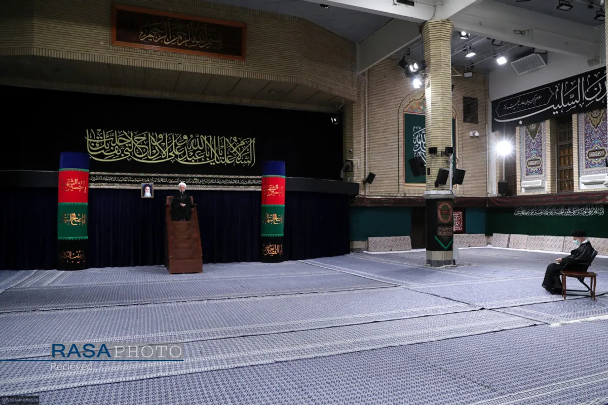 عزاداری شب عاشورای حسینی (علیه&zwnj;السلام) با حضور رهبر انقلاب اسلامی