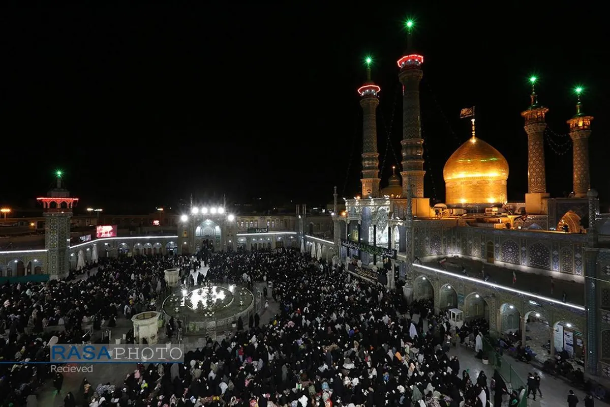 احیا شب ۲۱ ماه مبارک رمضان در حرم حضرت معصومه (سلام&zwnj;الله&zwnj;علیها)
