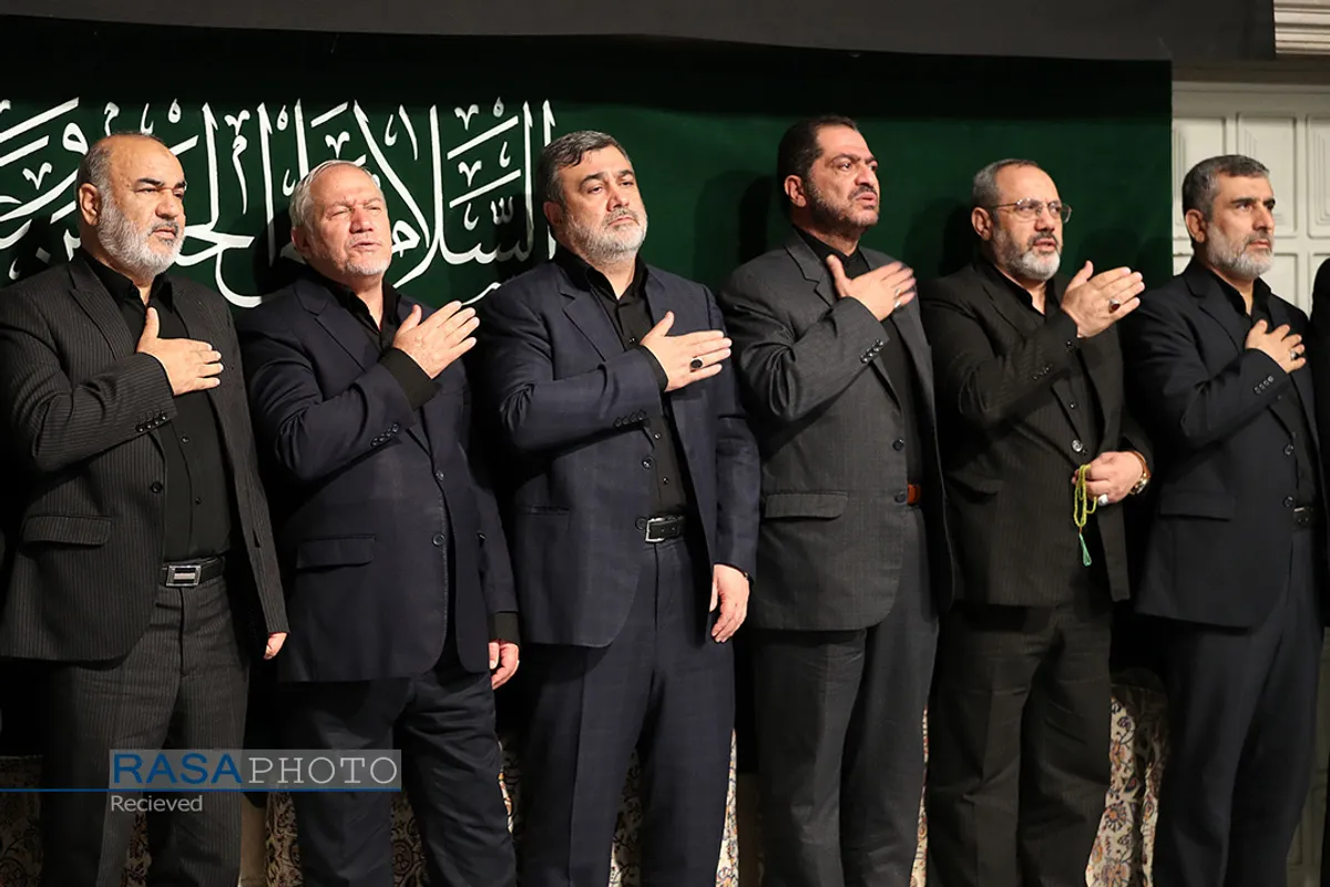 آخرین شب مراسم عزاداری حضرت اباعبدالله الحسین (علیه&zwnj;السلام) با حضور مقام معظم رهبری