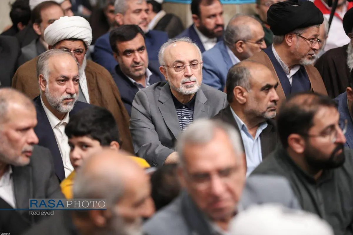 دیدار مسئولان، سفرای کشورهای اسلامی و جمعی از اقشار مختلف مردم با رهبر انقلاب